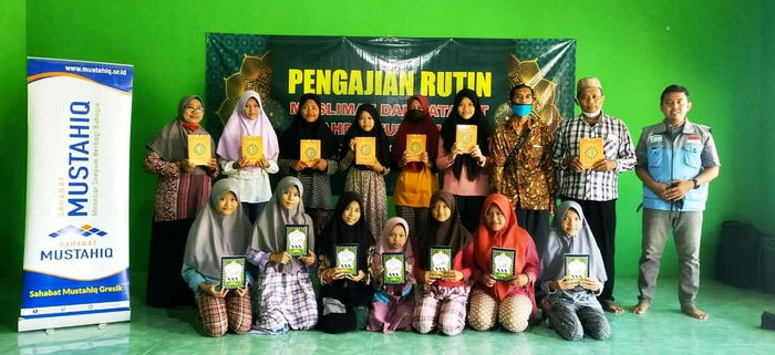 Berbagi Wakaf Quran Untuk Santri