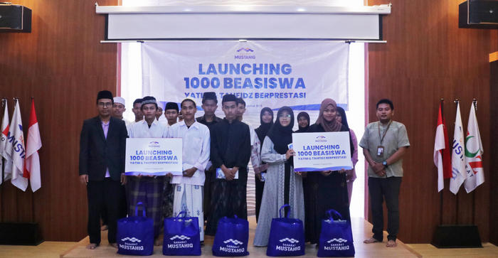 Berkelanjutan! Launching Beasiswa 1000 Sarjana Yatim & Tahfidz Berprestasi